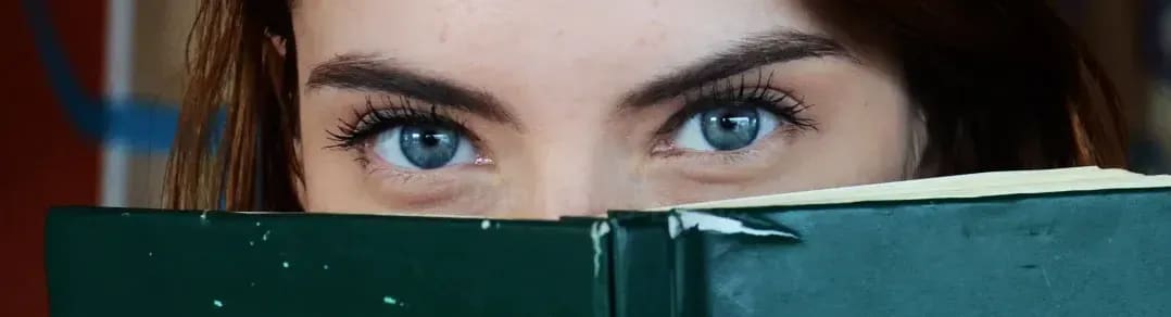 Luminous Brow 13