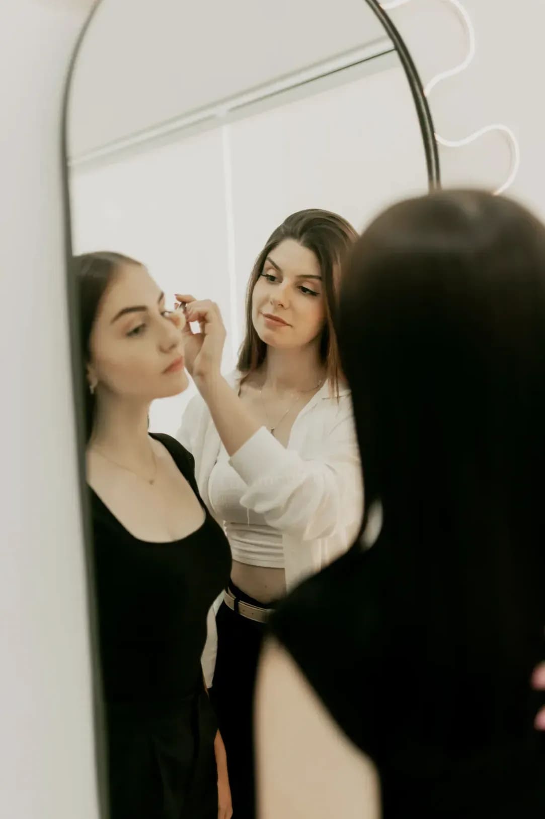 Luminous Brow 8
